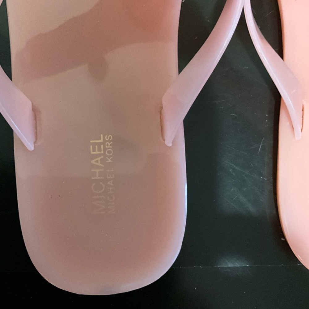 Michael Kors Pink Sandals Size 9M - Picture 3 of 7